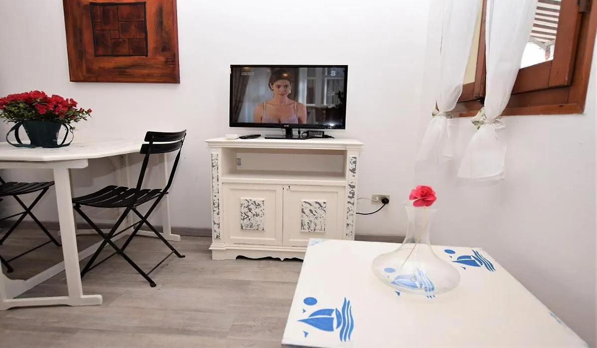 Oleandro Apartment Marina di Campo Italy